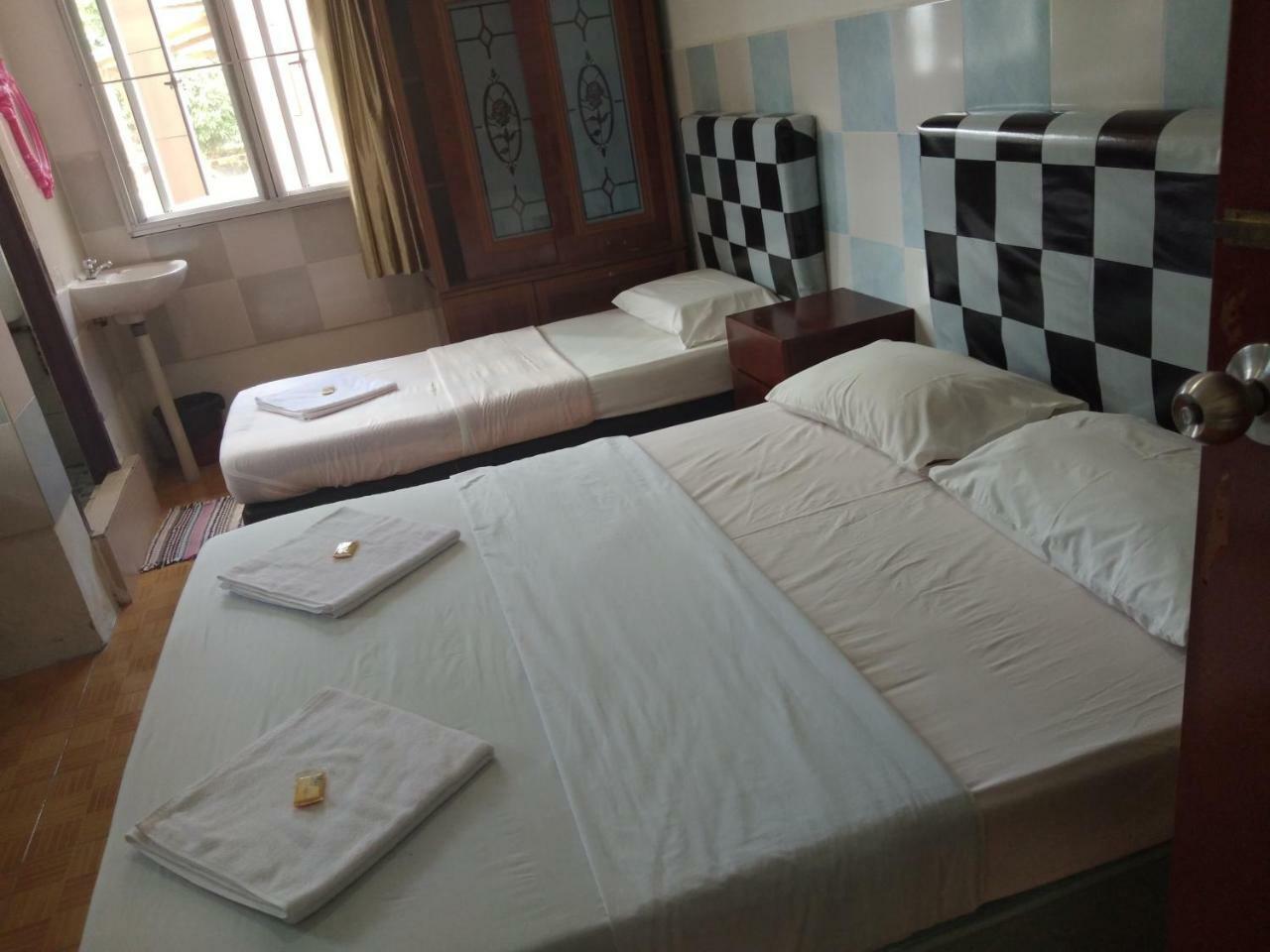 Jj Home2Stay Miri Extérieur photo