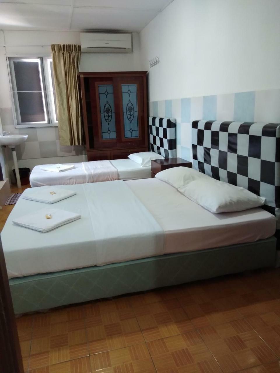 Jj Home2Stay Miri Extérieur photo